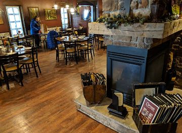 indiana/pokagon-state-park/bar/caruso-s-restaurant