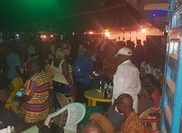 sierra-leone/western-area-rural-district/bar/de-house-relaxation-bode-ose