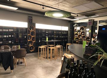 switzerland/valais/bar/l-oenotheque-de-sion