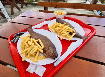 Bar nad Stawem KRYWY POTOK