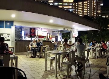 singapore/clementi/bar/valle