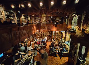 belgium/brussels/brussels-city-center/bar/la-pharmacie-anglaise