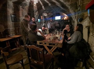 armenia/gyumri/bar/barbar-art-room