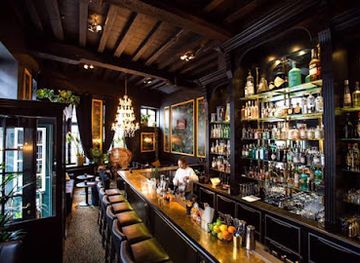 belgium/bruges/minnewater/bar/groot-vlaenderen