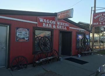 Wagon Wheel Bar