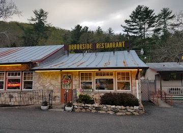 virginia/skyline-drive/bar/brookside-restaurant-cabins