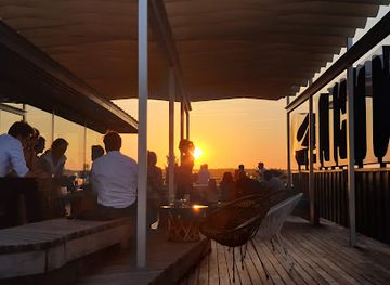 france/poitou-charentes/bar/indigo-by-martell-rooftop-bar