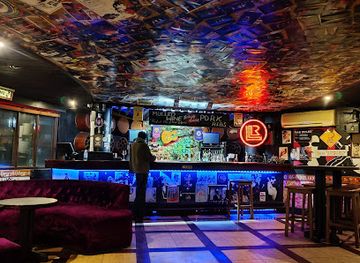 india/gangtok/bar/cafe-live-loud