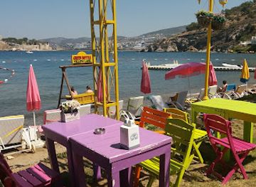 turkiye/kusadasi/long-beach/bar/jade-beach-club