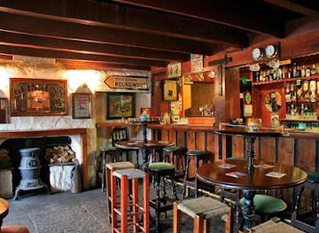 ireland/county-laois/bar/hogans-bar-coolrain