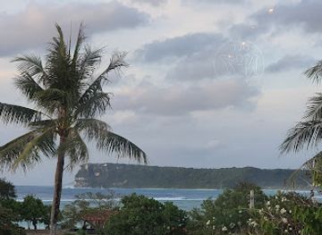 guam/tamuning-beach/bar/tower-of-london