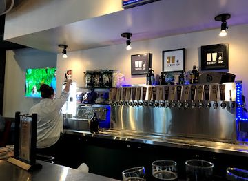 washington/kirkland/bar/thirsty-hop