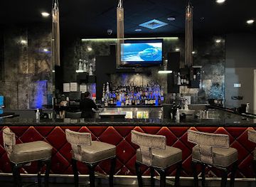 california/huntington-beach/huntington-central-park/bar/bar-rouge-lounge-bar