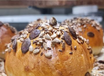 switzerland/klosters/bar/society-burger-more