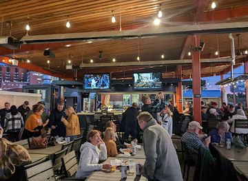 pennsylvania/erie/bar/oliver-s-beer-garden