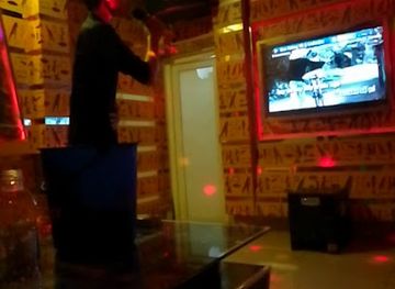 vietnam/central-highlands/bar/karaoke-360