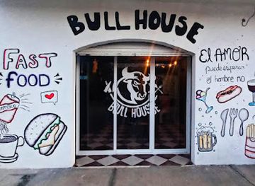 mexico/trans-mexican-volcanic-belt/bar/bull-house