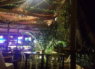 uganda/kampala/kololo/bar/otters-bar