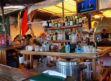 costa-rica/caribbean-coast/bar/hot-rocks