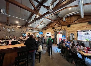 ohio/hocking-hills/bar/rushcreek-pub-grub