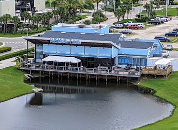 florida/cape-canaveral/bar/rising-tide-tap-table