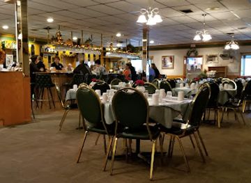 wisconsin/southwest-wisconsin/bar/country-heights-supper-club