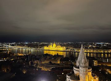 hungary/alfold-great-hungarian-plain/bar/white-raven-skybar-lounge