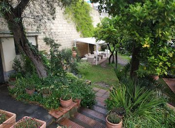 italy/naples/posillipo/bar/downstairs-posillipo-lounge