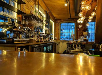 vermont/quechee-gorge/bar/simon-pearce