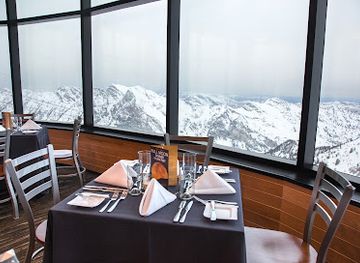 utah/snowbird-ski-resort/bar/the-summit-at-snowbird