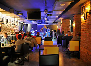 Czarne Złoto PUB i kręgielnia