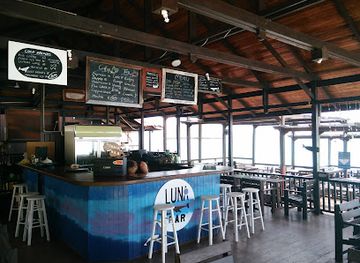 malaysia/kuala-terengganu/bar/luna-bar