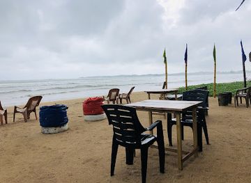 sri-lanka/matara-district/bar/crazy-coconut-bar