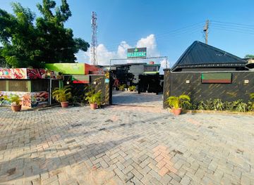 nigeria/benin-kingdom/bar/shamrock-lounge