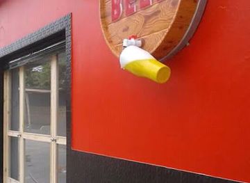 ecuador/salinas/bar/let-s-beer-salinas