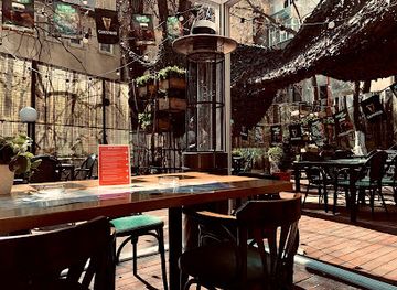 romania/bucharest/cismigiu/bar/the-pub-bucharest