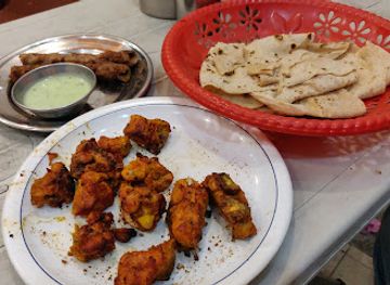 pakistan/rawalpindi/saddar/bar/rehman-bhayya-tikka-house