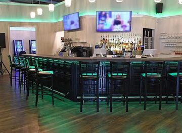 wisconsin/kettle-moraine-state-forest/bar/the-garden-lounge