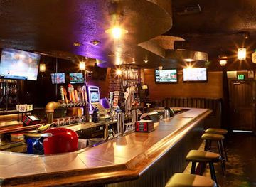 california/santa-clarita/bar/eighth-rail