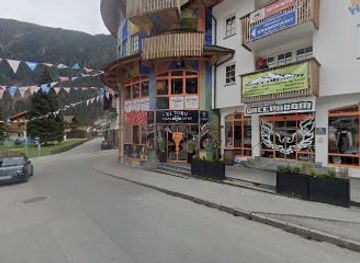 austria/mayrhofen/bar/bunnys