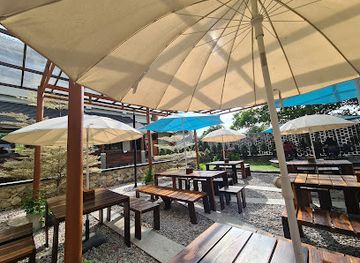 indonesia/lake-toba/bar/damar-toba-lakeside-eatery-stay