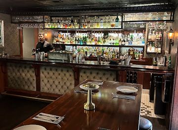 california/pasadena/south-lake-avenue/bar/1886-bar-restaurant-at-the-raymond-pasadena-ca