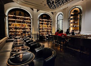 singapore/pulau-semakau/bar/writers-bar