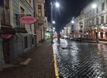 ukraine/chernivtsi/central-square/bar/malva