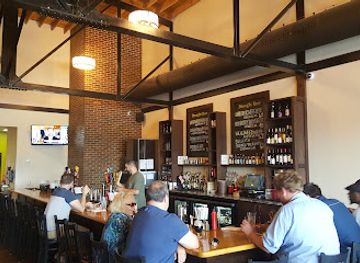 north-carolina/greensboro/fisher-park/bar/hops-burger-bar