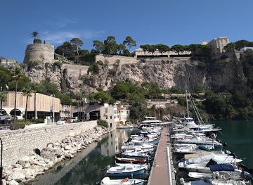 monaco/fontvieille-park/bar/le-barbagiuan