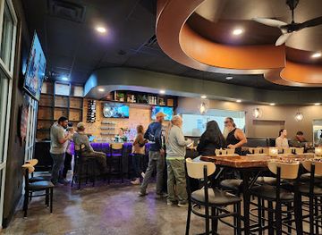 colorado/monument/bar/local-landing