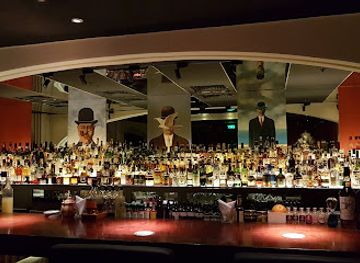 vietnam/northeast/bar/rabbit-hole