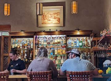 new-mexico/santa-fe/canyon-road/bar/joe-s-tequila-bar