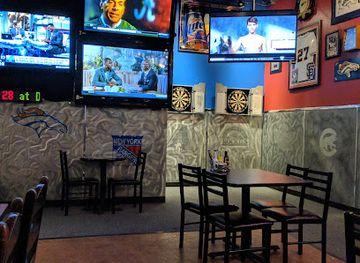 new-mexico/farmington/bar/crackers-sports-bar